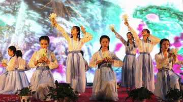 640 (1).gif 640 (1).gif