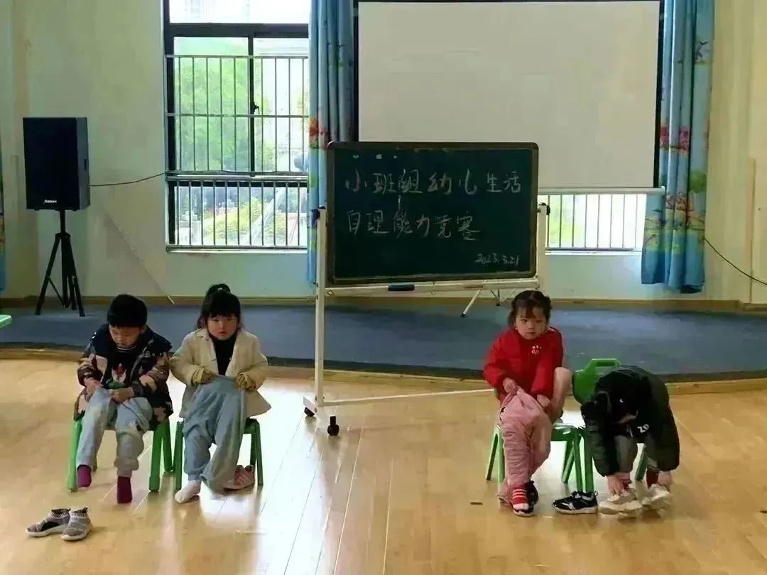 2f37043af80f3354f421e7e960935aec.jpg 2f37043af80f3354f421e7e960935aec.jpg