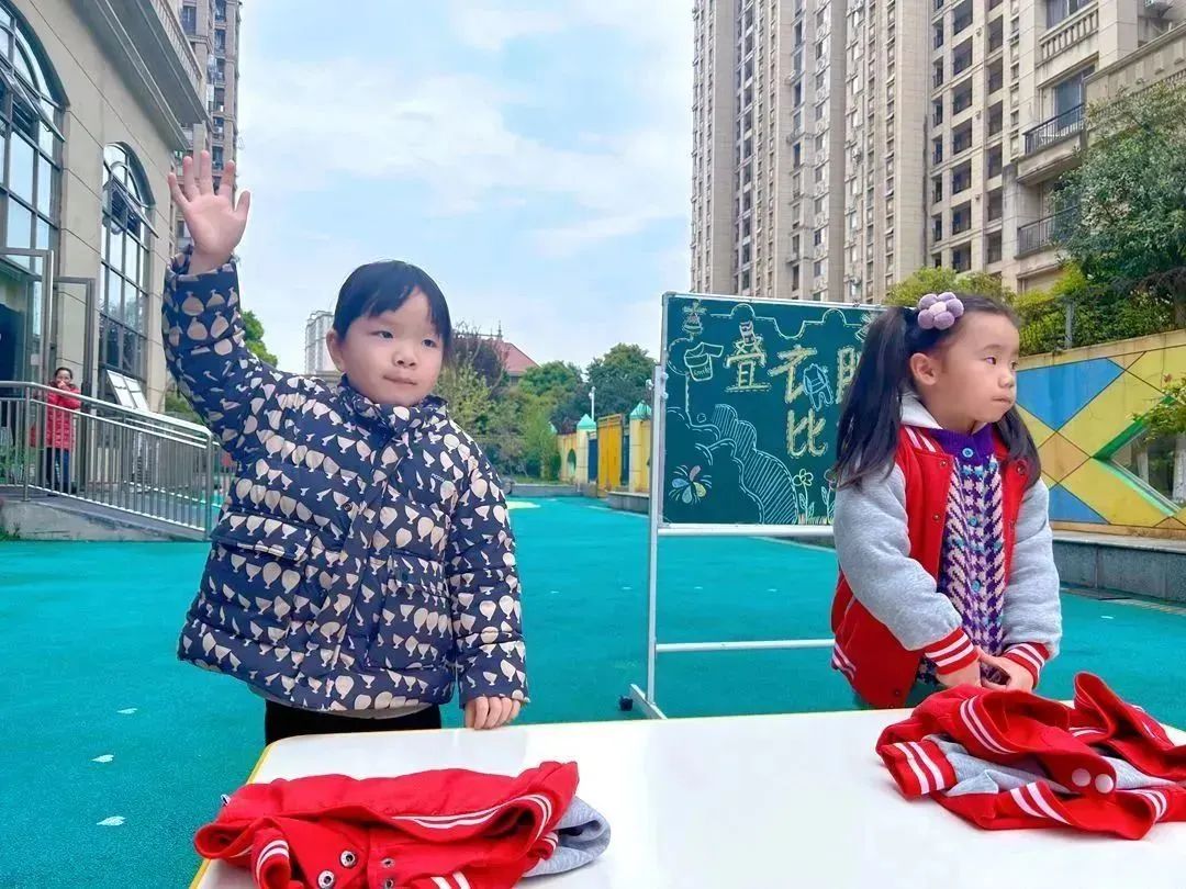 cdd8e2fdf144e551dbb51cbdd06e0161.jpg cdd8e2fdf144e551dbb51cbdd06e0161.jpg