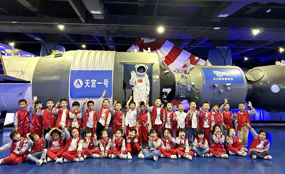 5f15574320306efdfd61c3b6d511c3e4.jpg 5f15574320306efdfd61c3b6d511c3e4.jpg