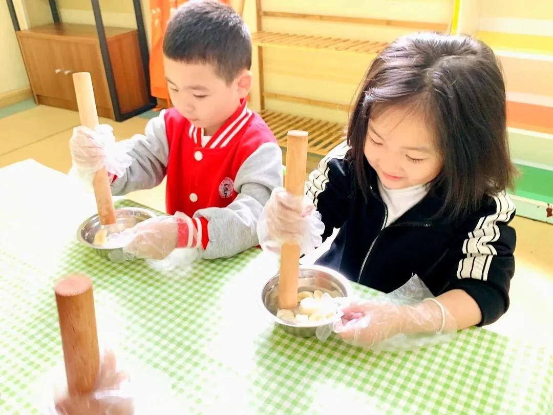 ed4087e81545379644dcdb7550f6c9de.jpg ed4087e81545379644dcdb7550f6c9de.jpg